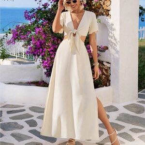 Elegant Cream Maxi Dress